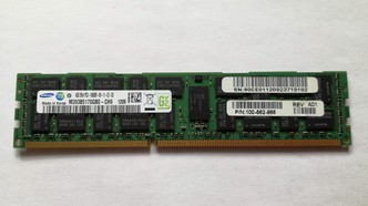EMC 100-562-866, 4GB PC3-1600R - rabat 20%